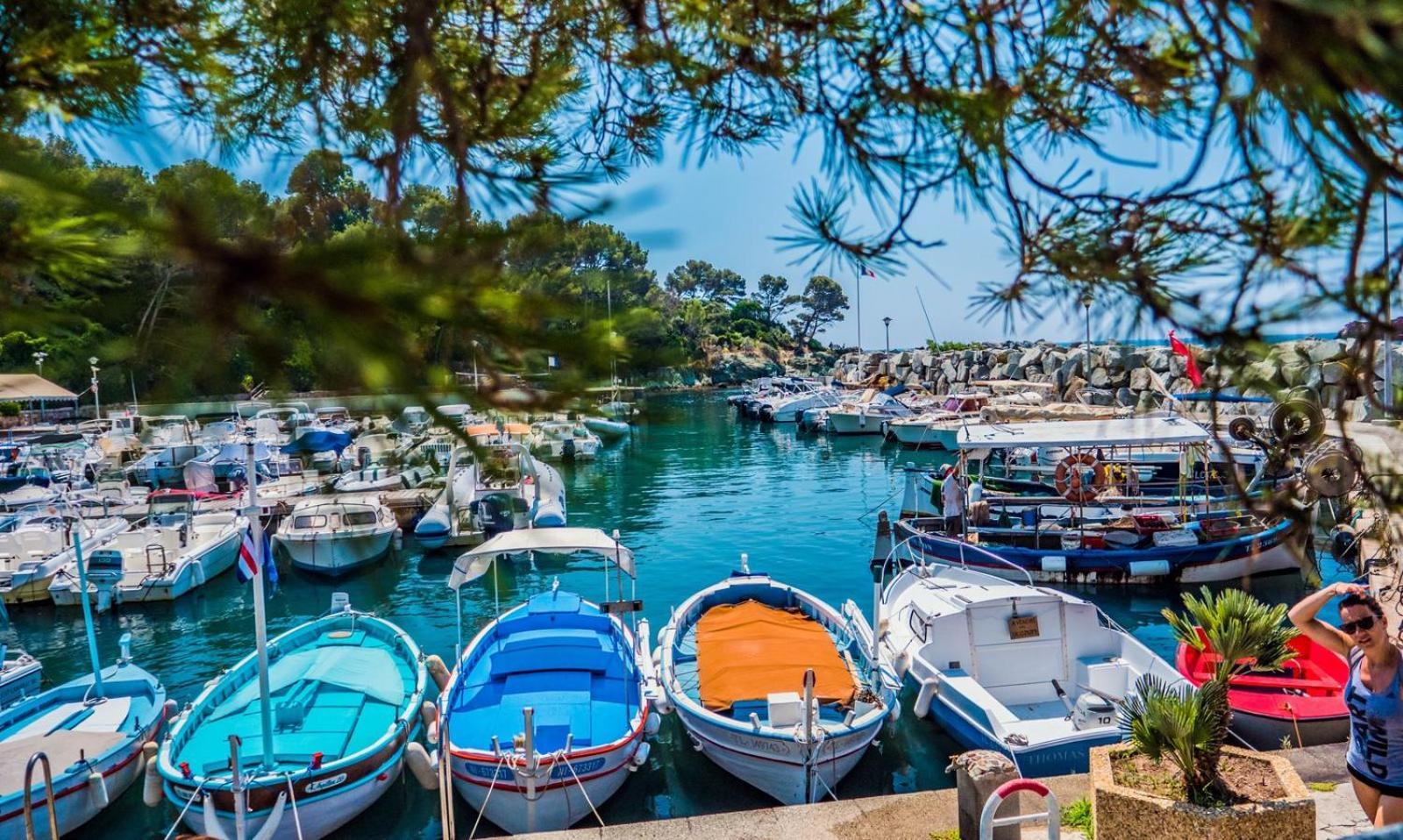 Jolie Villa Lalou Cote D'Azur Trois Chambres เฟรฌูส ภายนอก รูปภาพ